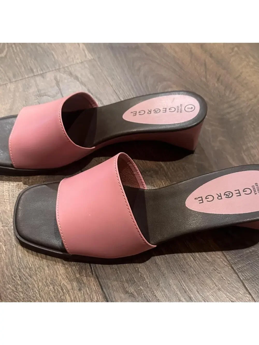 George Women's Pink Sandal